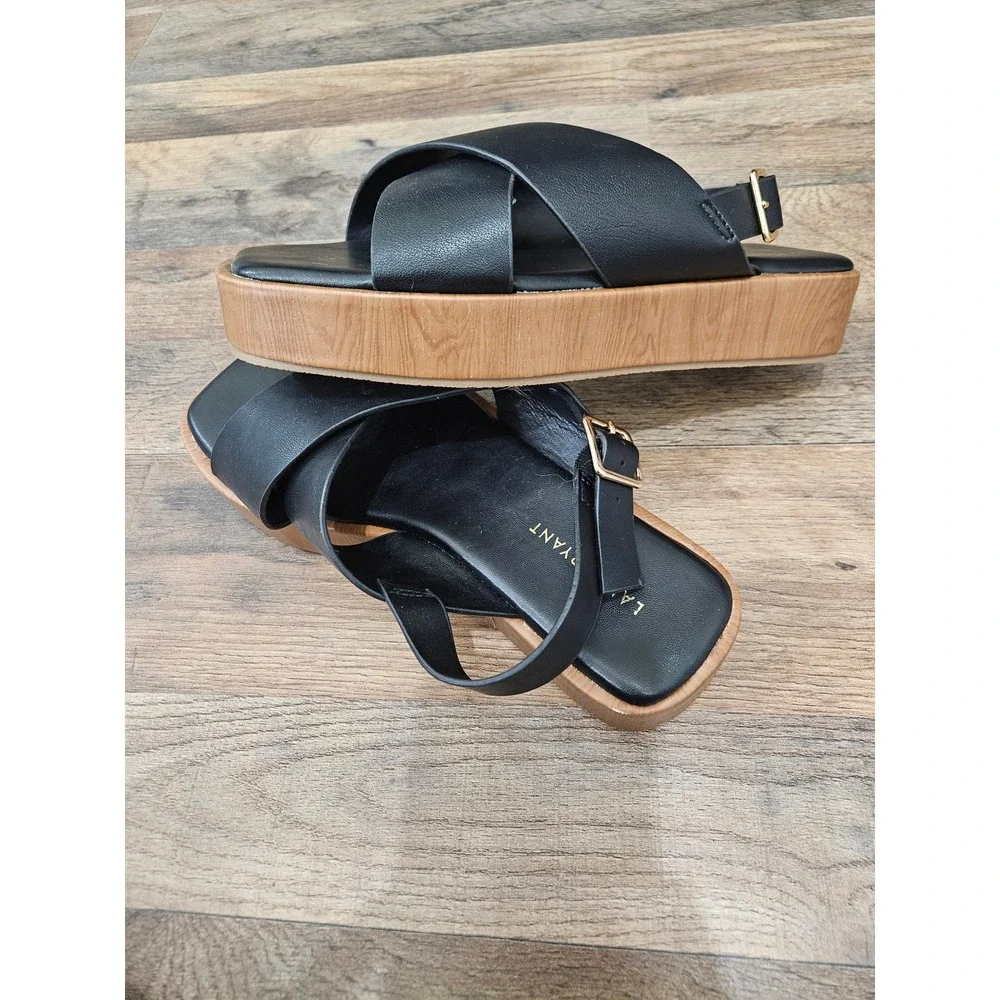 Lane Bryant Black Crisscross Slingback Platform Sandals 8W Wood Grain Sole BNWT‎